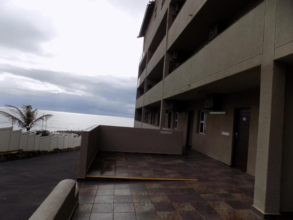 Margate Beach Lodge *